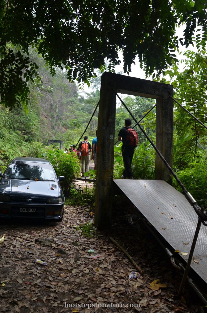 The trekking begins with two bridge crossings around 5 minutes apart between the two.